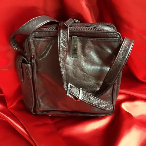 Vintage Perlina Leather Crossbody Handbag - Picture 1 of 9